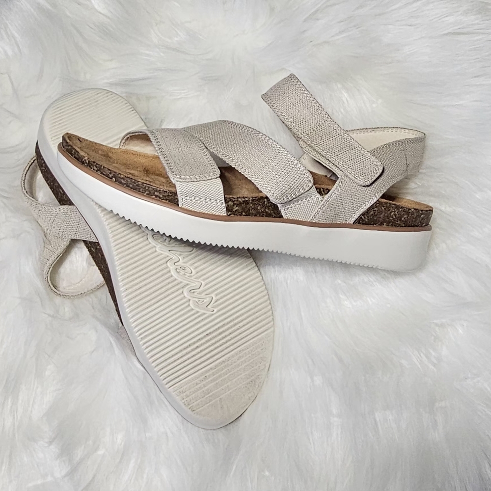 Skechers Beige Elastic Strap Sandals - Picture 3 of 3